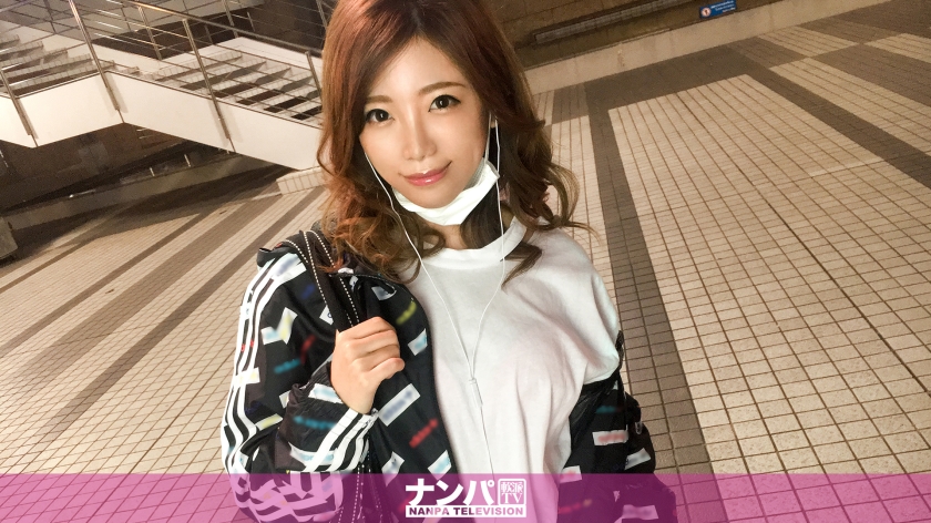 24岁的性感美女带回家 番号:200GANA-1370