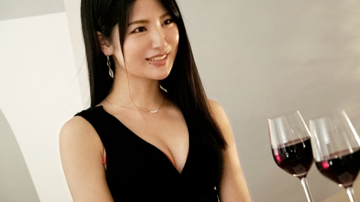 cap_e_2_259luxu-1069.jpg