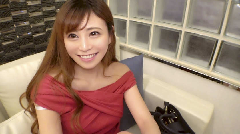 300MAAN-422街角搭讪的浮着气度的美女妻子