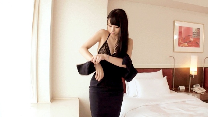 259LUXU-478,丝袜番号外山纱奈