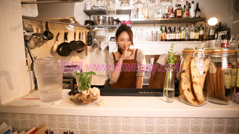 番号:300MIUM-189,吉川莲企划作品咖啡店女店员