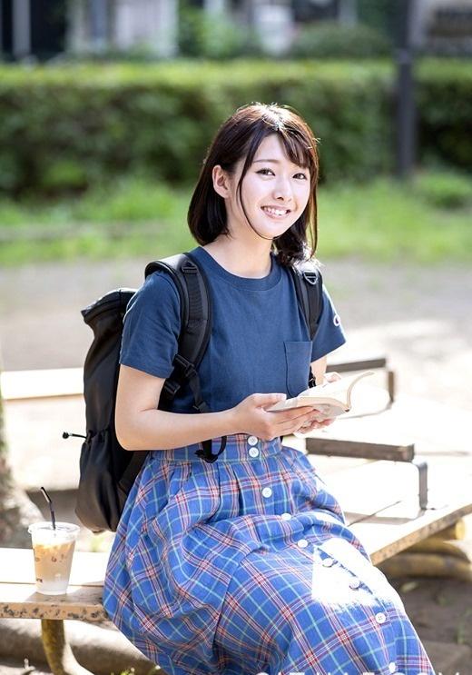 中出し解禁！ 小泉ひなた成为大明星了！