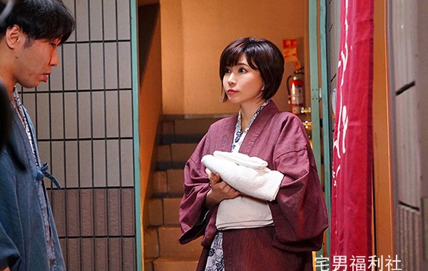 JUY-893:里美优莉亚最新番号,与人妻同事的不伦员工旅游！