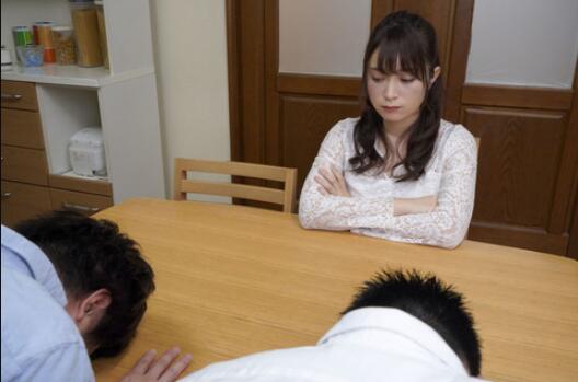 STARS-058:成宫莉香家庭兄弟姐妹的成人礼