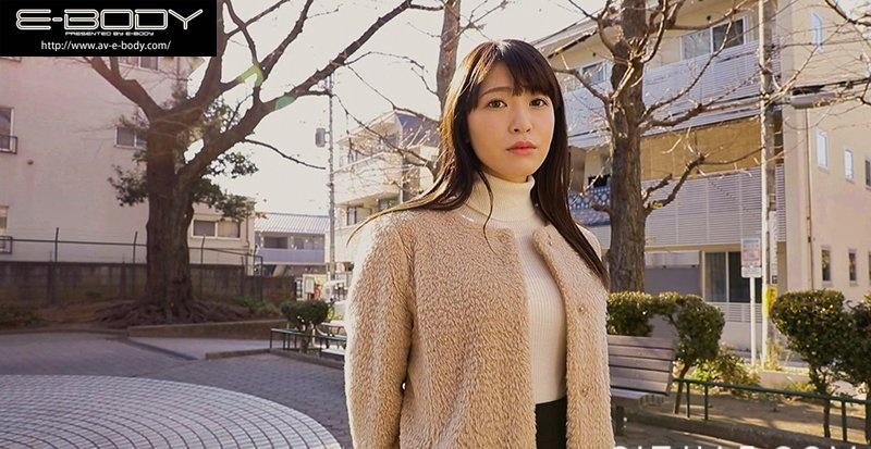 魔鬼身材人妻主动要求出道！超完美Body人妻的真实身分是三船可怜